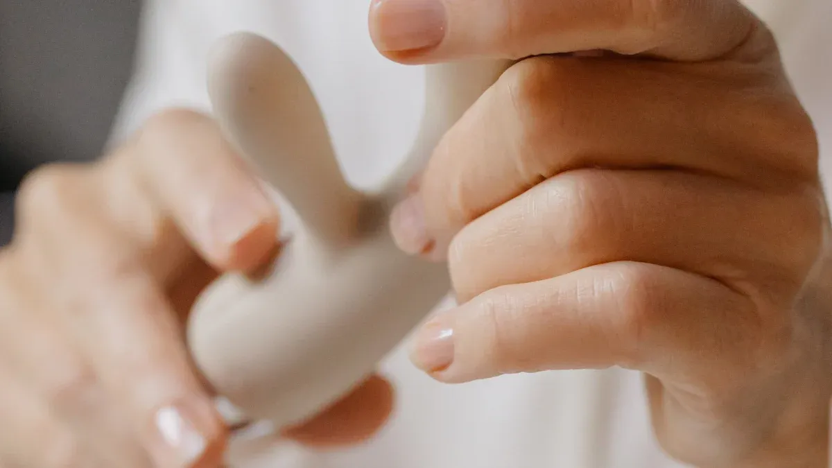 7 Best Heated Dildos to Buy for a Hotter Experience in 2025