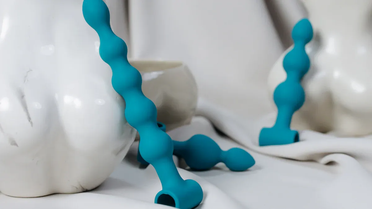 Top 10 Large Dildos Reviewed for Size Lovers in 2025