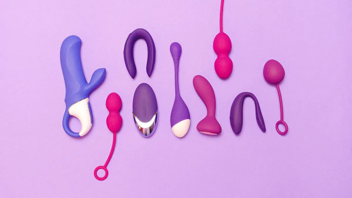 How to Pick the Best Small Dildo for Beginners